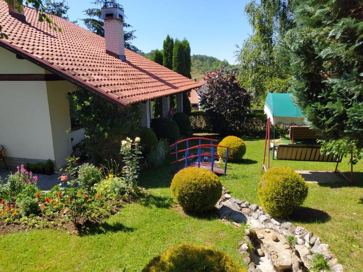 Apartmani Milic Sirogojno Bagian luar foto