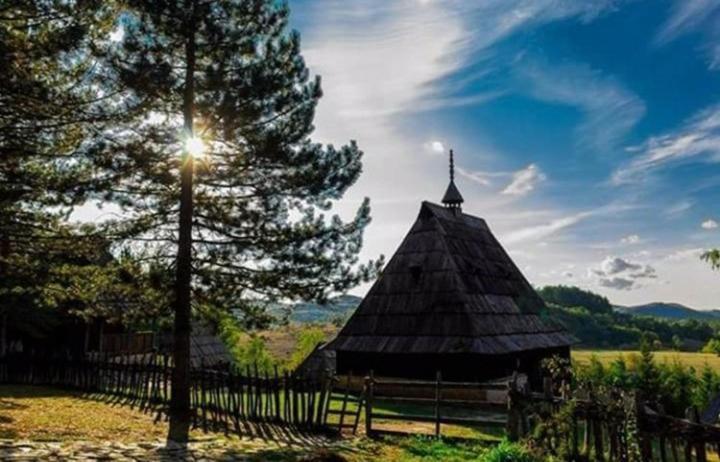 Apartmani Milic Sirogojno Bagian luar foto